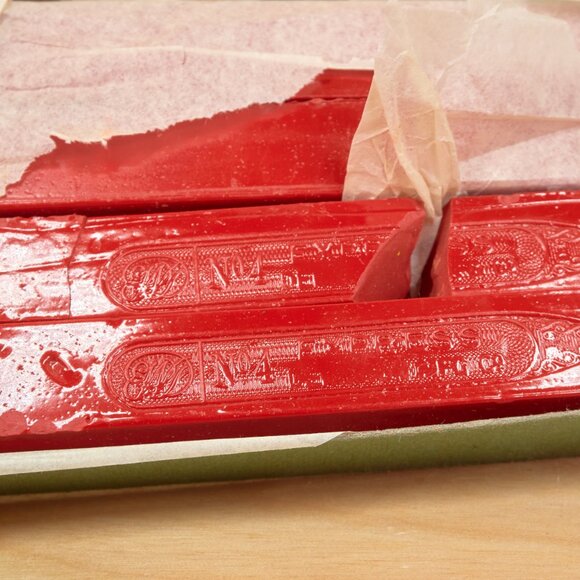 Dennison Sealing Wax Express Red 11″ Sticks / 4‑Piece Set / Rare Vintage - Picture 7 of 8